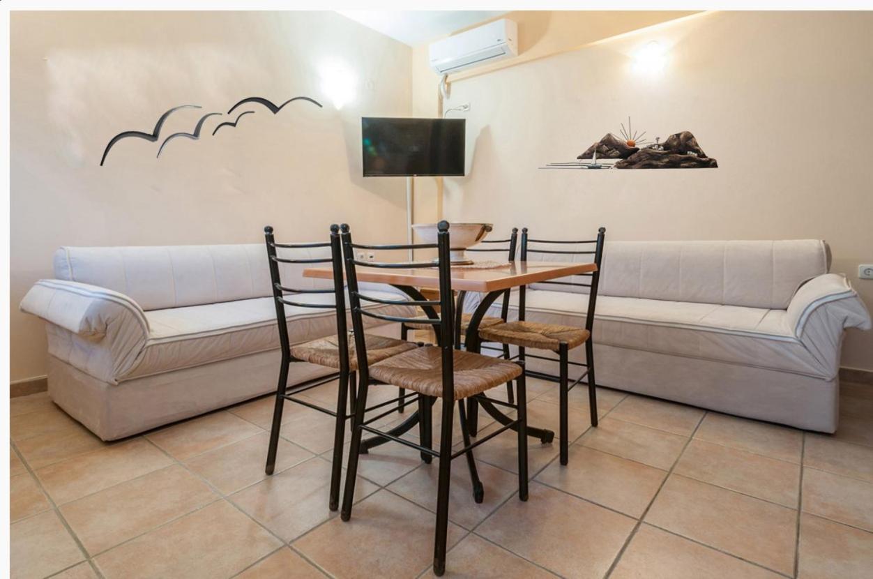 Alkiones Apartment Плати Екстериор снимка